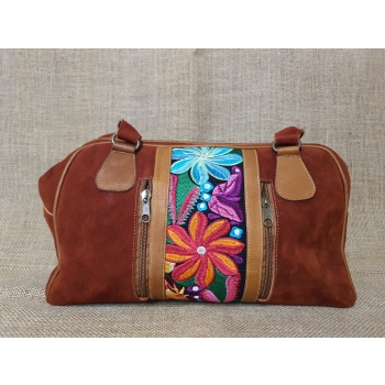Torebka skórzana zamszowa w kolorze cegłastym typu kuferek z kwiatowym haftem .