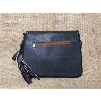 Torebka skórzana BOHO kopertówka ciemnobrązowa z koralikami MULLO  i haftem kwiatowym .