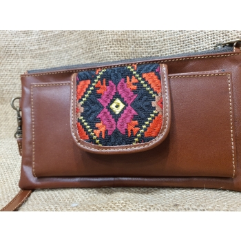 Portfel  skórzany brązowy z etnicznym haftem bichunga
