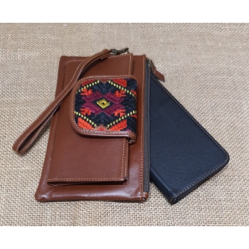 Portfel  skórzany brązowy z etnicznym haftem bichunga