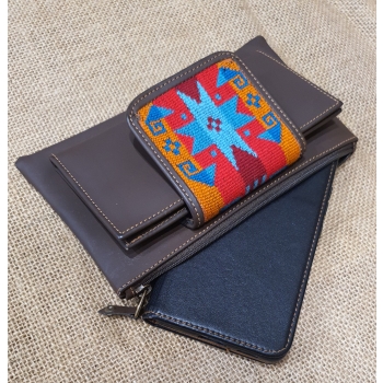 Portfel  skórzany brązowy z etnicznym haftem bichunga