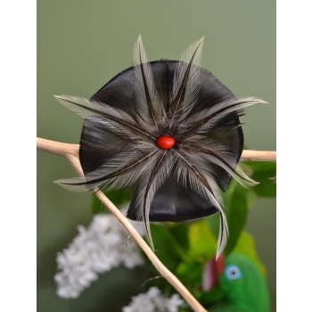 KOLCZYKI  Z PIÓR W KSZTAŁCIE KWIATÓW