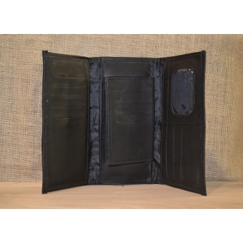 Portfel duży skórzany czarny  z kwiatowym kolorowym haftem .