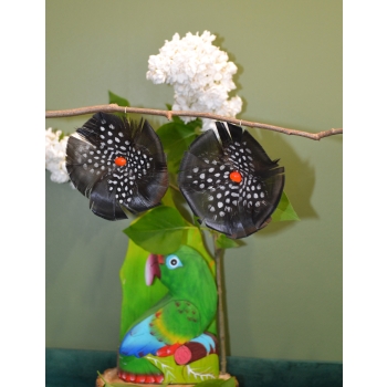 KOLCZYKI  Z PIÓR W KSZTAŁCIE KWIATÓW