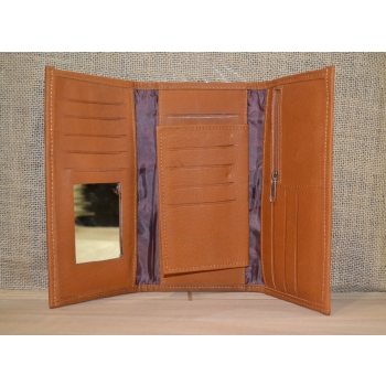 Portfel duży skórzany  brązowy z kwiatowym kolorowym haftem .