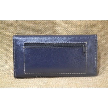 Portfel duży skórzany granatowy z kwiatowym kolorowym haftem .