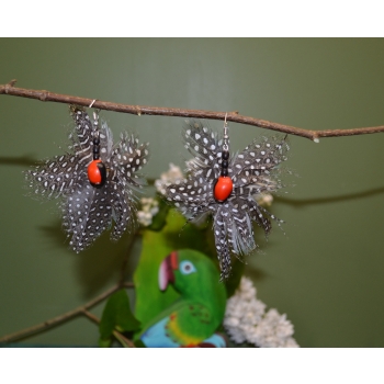 KOLCZYKI  Z PIÓR W KSZTAŁCIE KWIATÓW