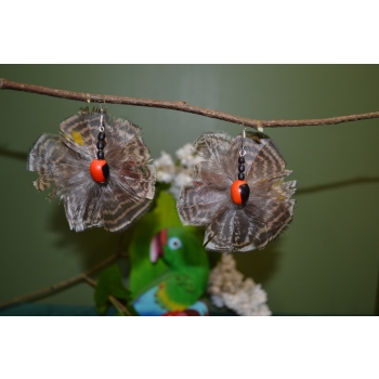 KOLCZYKI  Z PIÓR W KSZTAŁCIE KWIATÓW