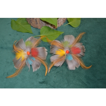 KOLCZYKI  Z PIÓR W KSZTAŁCIE KWIATÓW