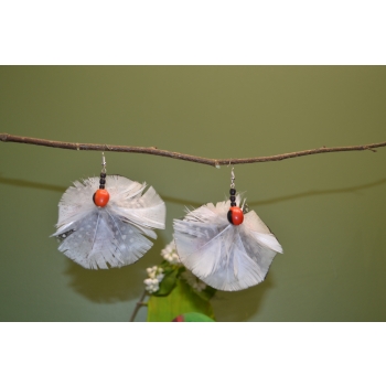 KOLCZYKI  Z PIÓR W KSZTAŁCIE KWIATÓW