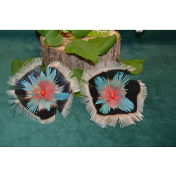 KOLCZYKI  Z PIÓR W KSZTAŁCIE KWIATÓW