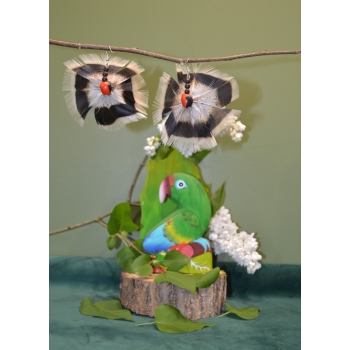 KOLCZYKI  Z PIÓR W KSZTAŁCIE KWIATÓW