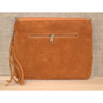 Torebka ze skóry etno w brązowym kolorze  z koralikami mullo .