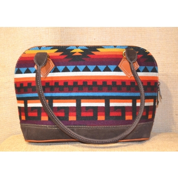 Torebka etniczna z ciemnobrązowej zamszowej skóry i wełnianej haftowanej tkaniny .