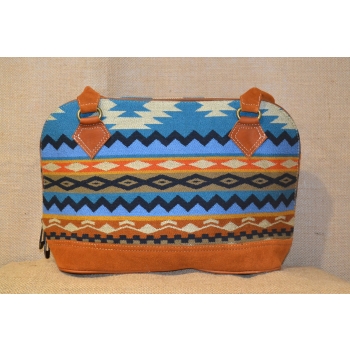 Torebka etniczna z brązowej zamszowej skóry i wełnianej haftowanej tkaniny .