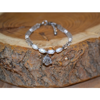 Bransoletka z pereł i kwarcu